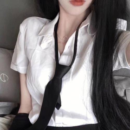黑白人间